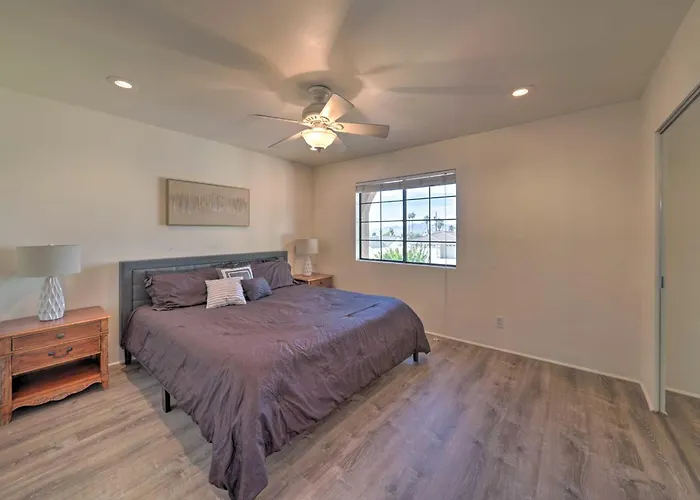 Holiday home Putting Green And Pool Table Lake Havasu City Gem!