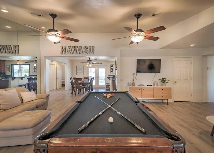 Holiday home Putting Green And Pool Table Lake Havasu City Gem! *
